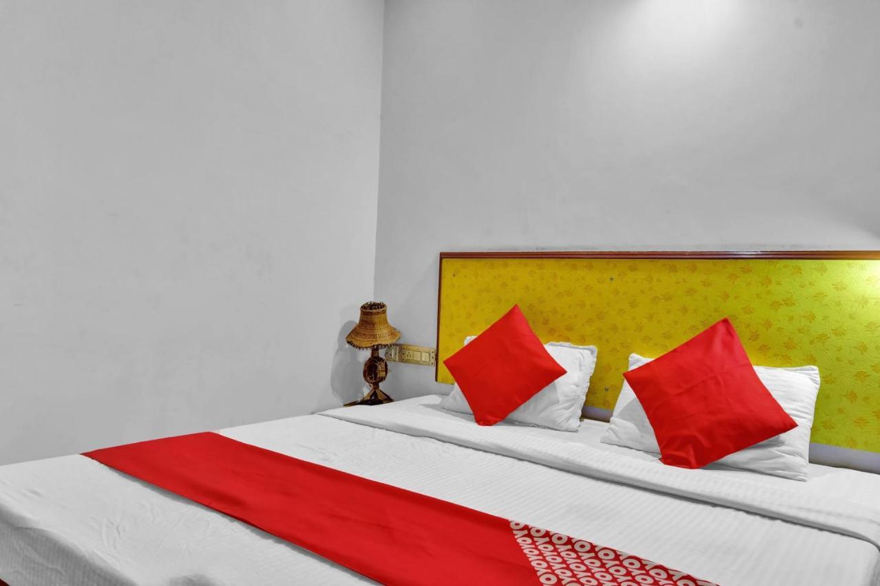 Oyo 82292 Hotel Airport Sky Inn Джайпур Екстериор снимка