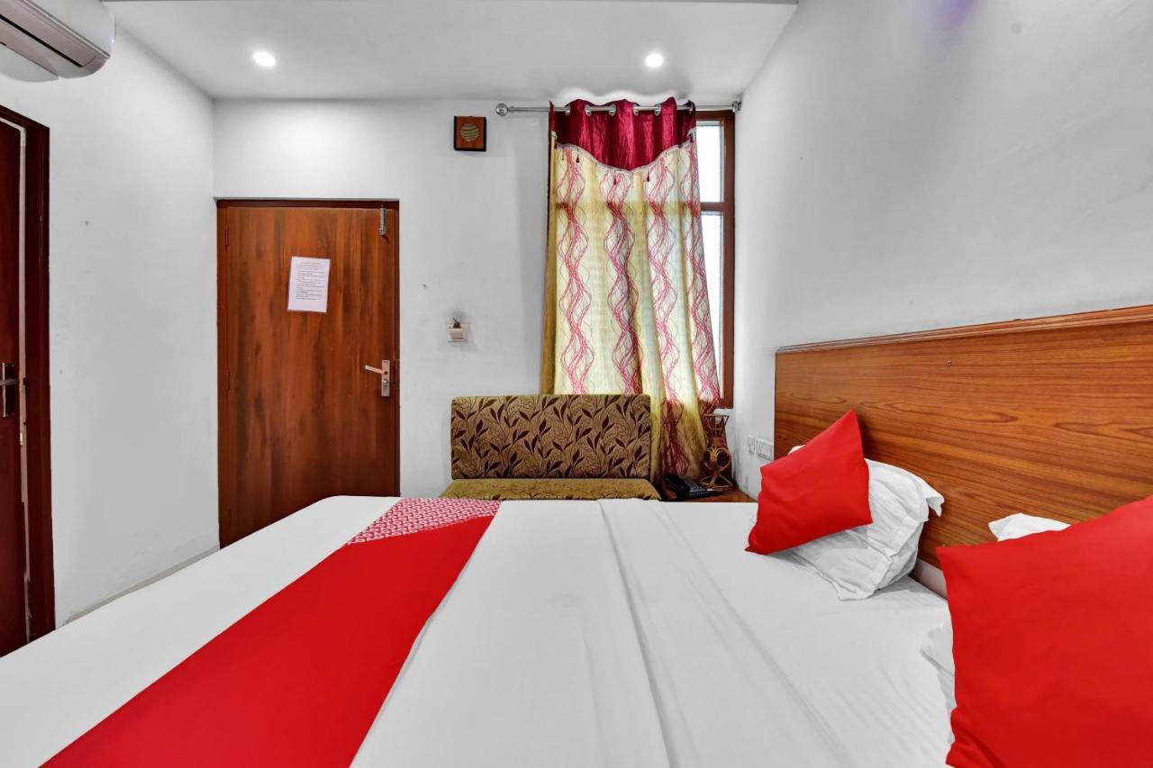 Oyo 82292 Hotel Airport Sky Inn Джайпур Екстериор снимка
